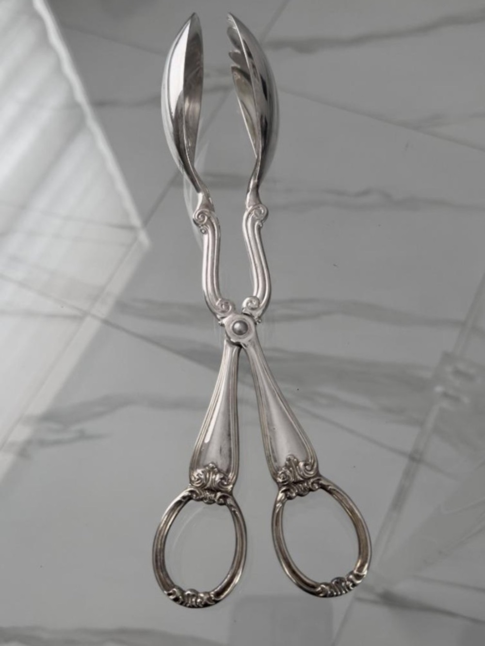 Gorham Heritage Silverplate Scissor Salad Tongs 10⅝” | Vintage Serving Flatware